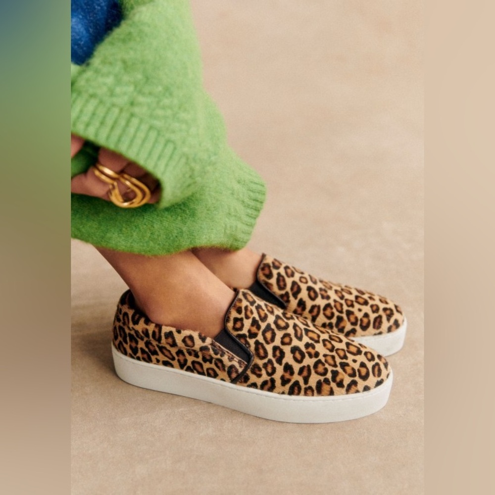 Sézane Theo Slip On Sneakers in Leopard Pony Cowhide Leather | FR 38 | US 7